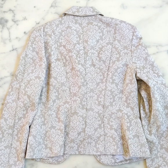 NWOT. The Limited Fully lined gold jacquard blazer with jeweled buttons. - Picture 6 of 8